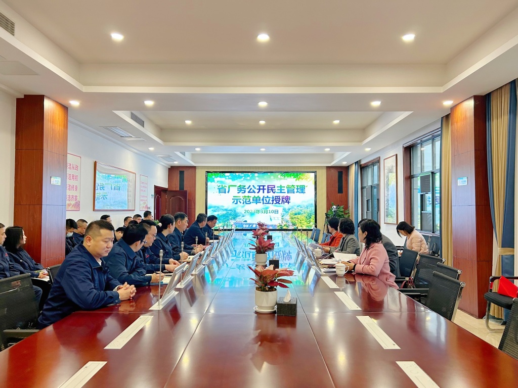 5adfefba6ad07685f0ea620f3d7c14c.jpg 5adfefba6ad07685f0ea620f3d7c14c.jpg